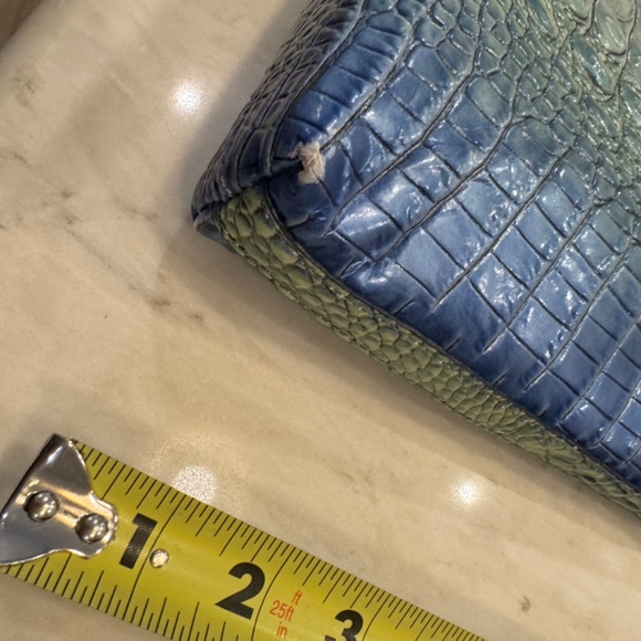 Beautiful EUC Brahmin Remy bag in Haven Ombre Melbourne Crossbody - Picture 4 of 14